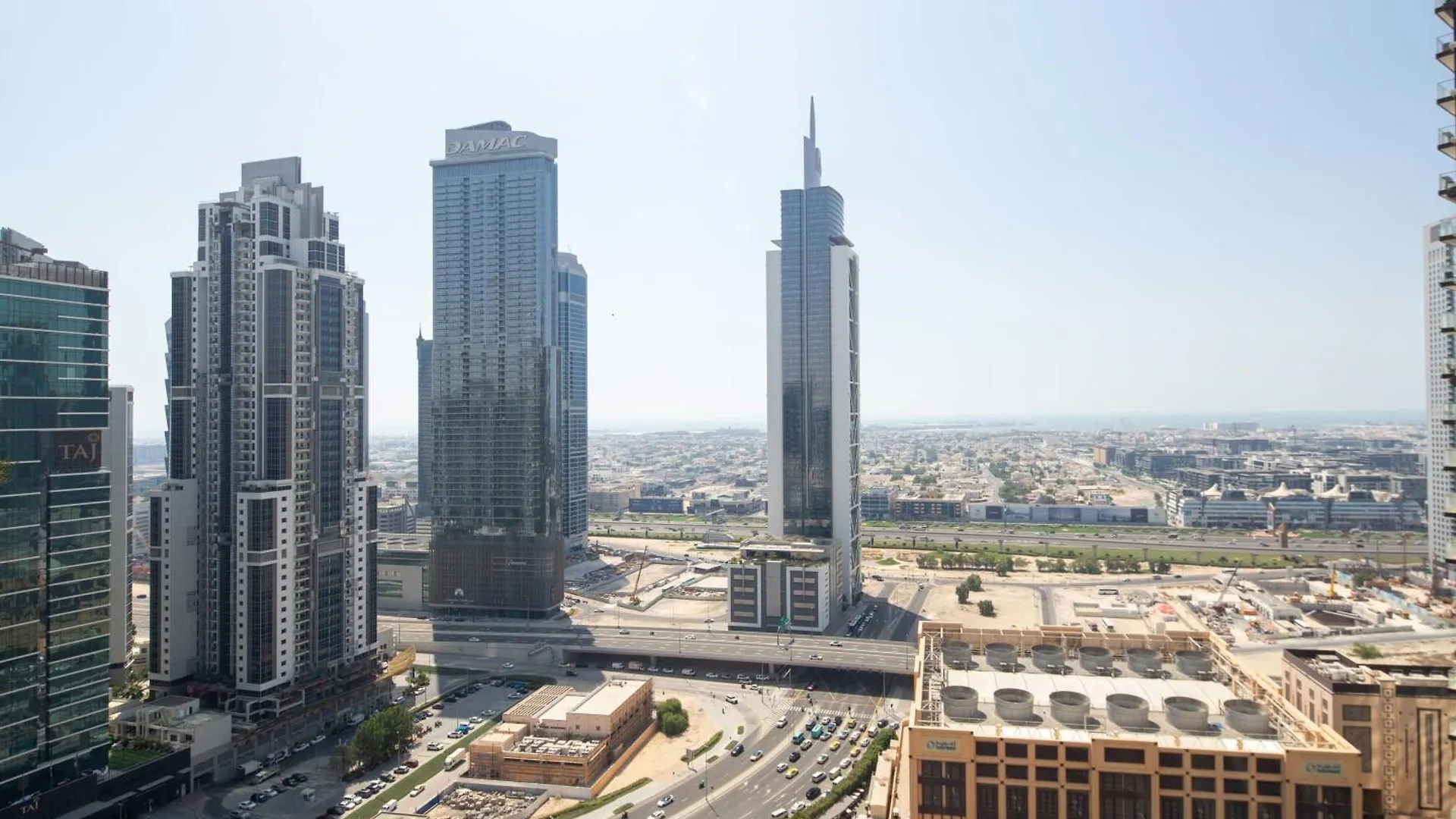 Frank Porter - Boulevard Heights Dubai 0*,  Forenede Arabiske Emirater