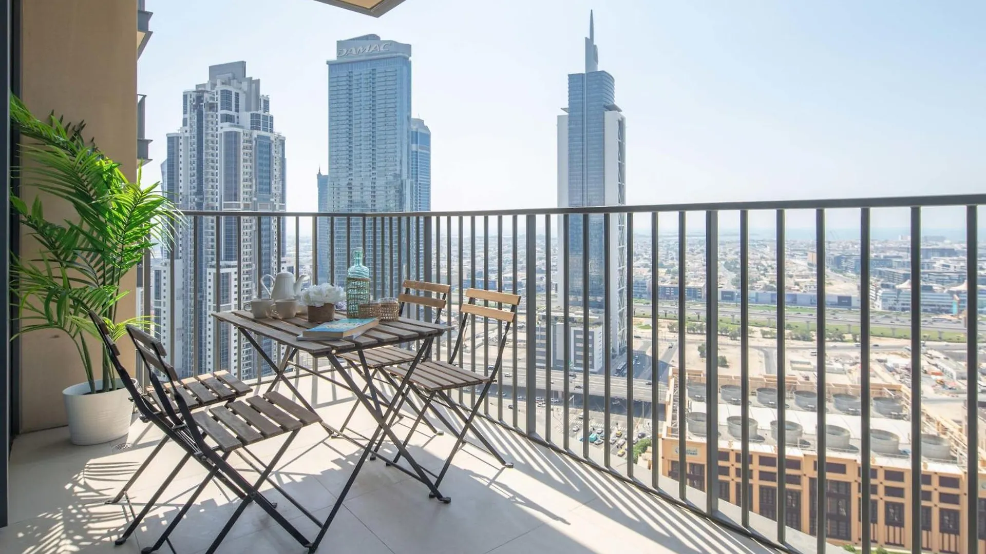Appartamento Frank Porter - Boulevard Heights Dubai